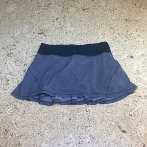 Lululemon skirt size 4
